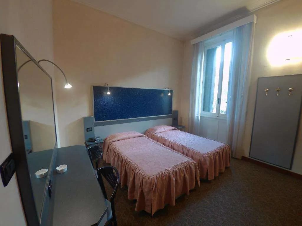 Hotel Ada - photo 2