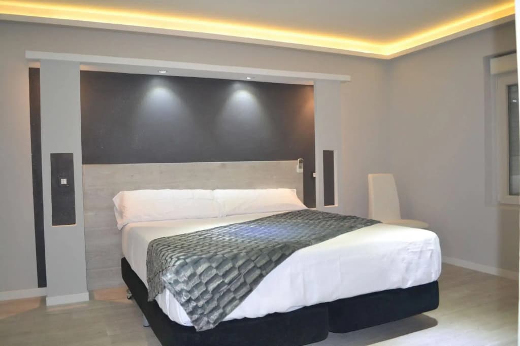 Overnight Madrid - photo 3