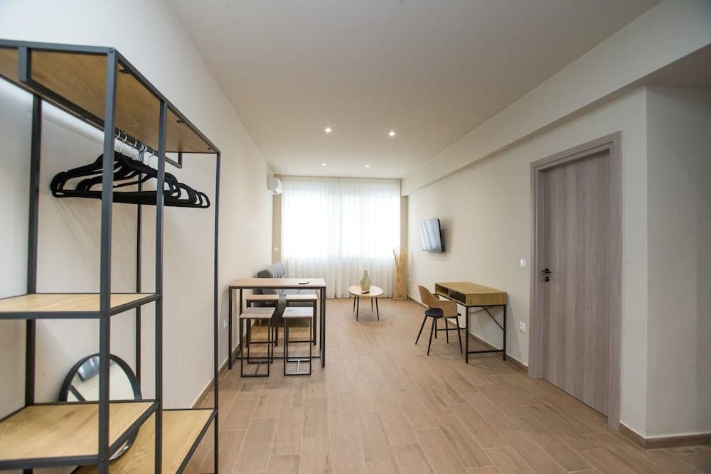 Stoa Luxury Apartment - photo 7