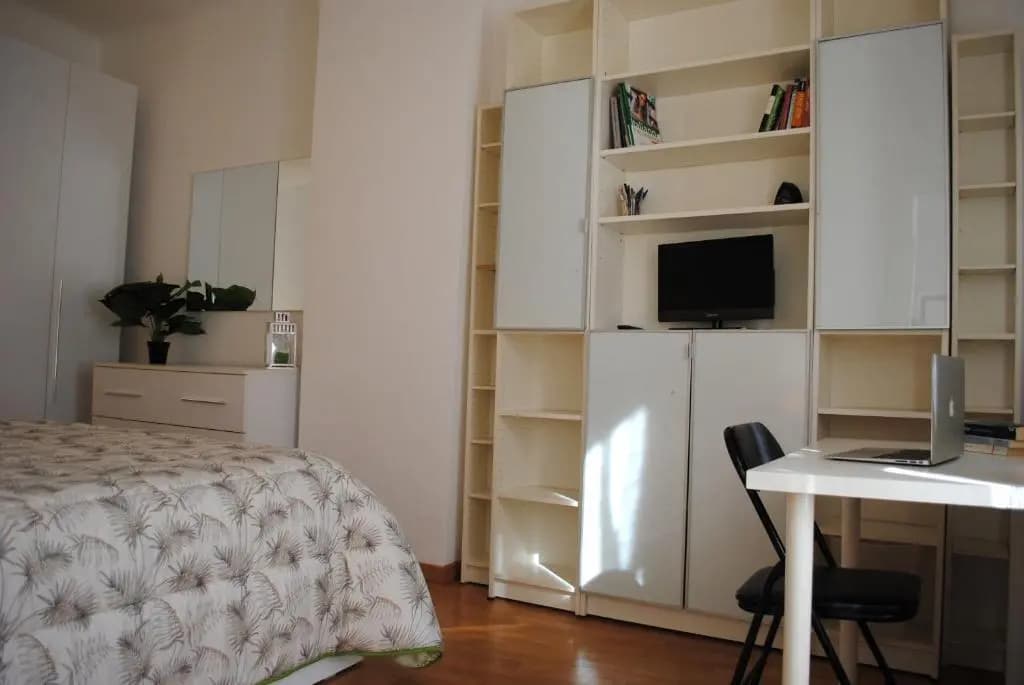 Bnbook- Milano/Famagosta Flat - photo 2
