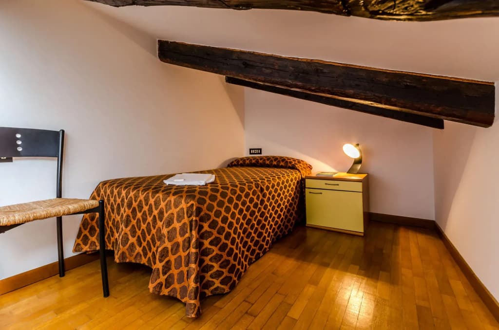 Venice Apartments - photo 22