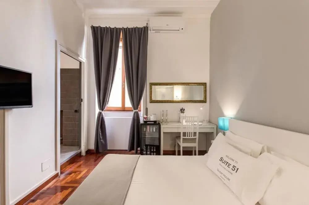Yhr Suites - photo 36