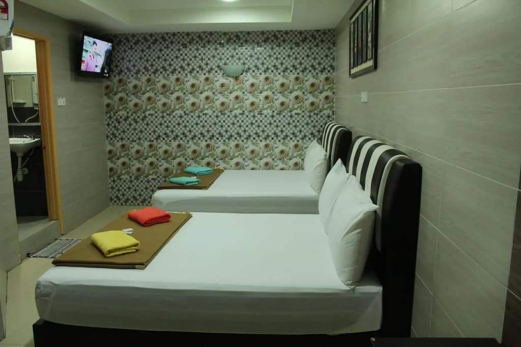 New Wave Hotel Melawati - photo 4