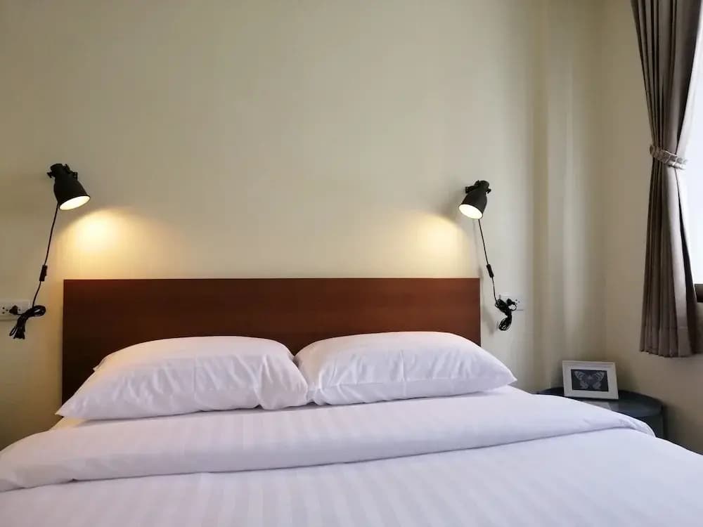 The Marble Hostel - photo 4