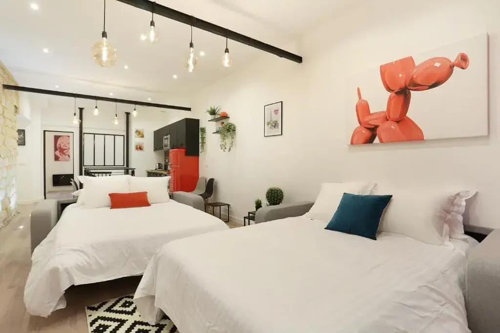 Pick A Flat's Upper Marais Apartments- Rue du Faubourg Saint-Martin - photo 4
