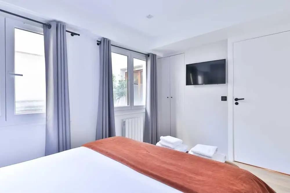 Comfort & Design for 10p - 5min From the Marais - photo 3