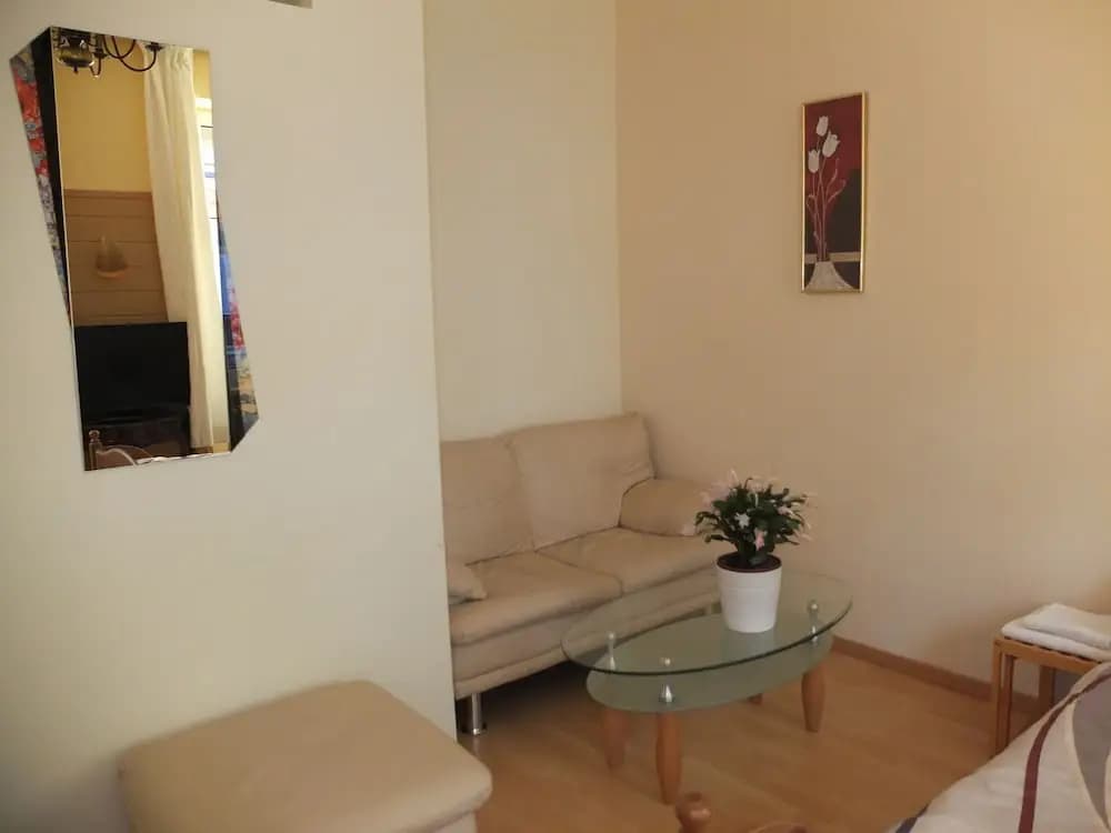Leopoldauer Apartment - photo 2