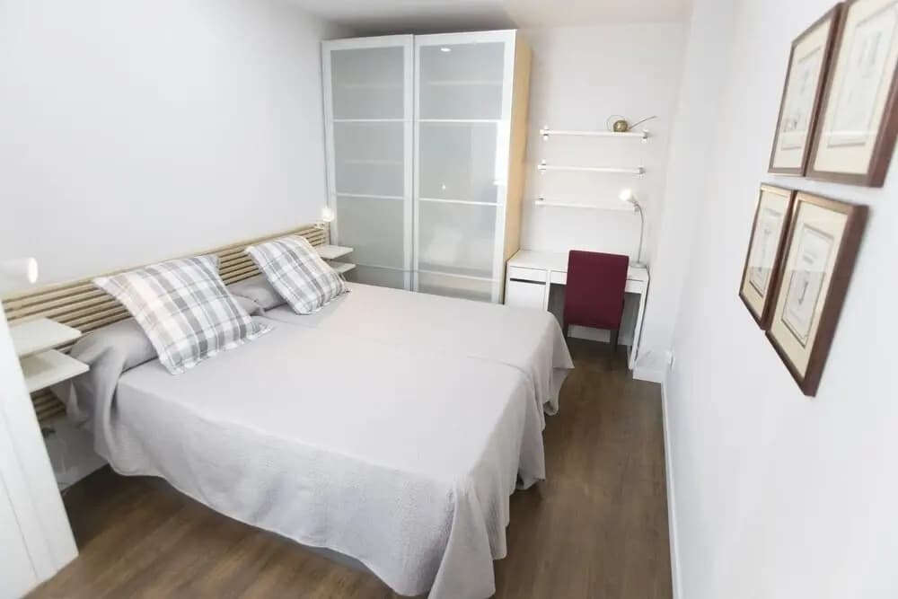 Plaza Mayor Apartment - photo 6
