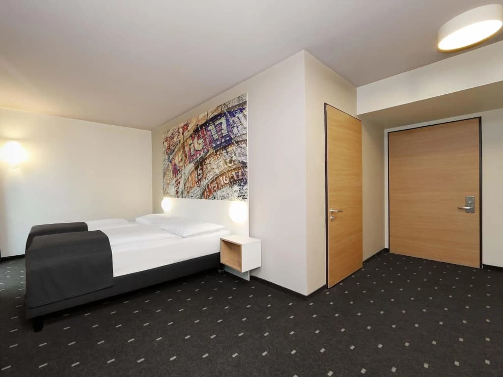 B&B Hotel Berlin-Alexanderplatz - photo 22