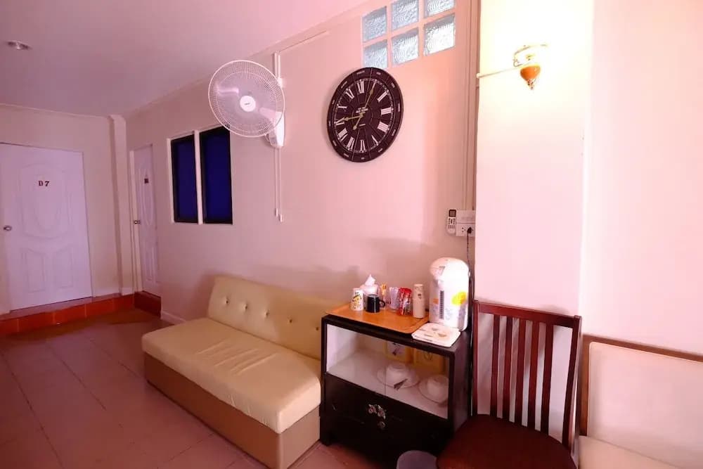 ADD Home Hostel - photo 2