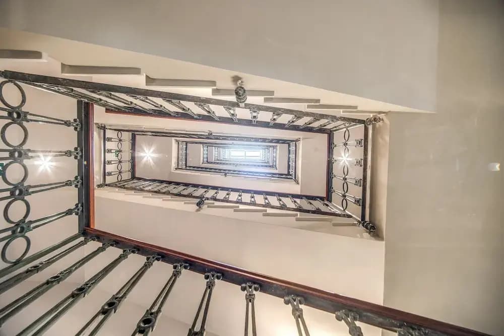 Hotel 77 - photo 18