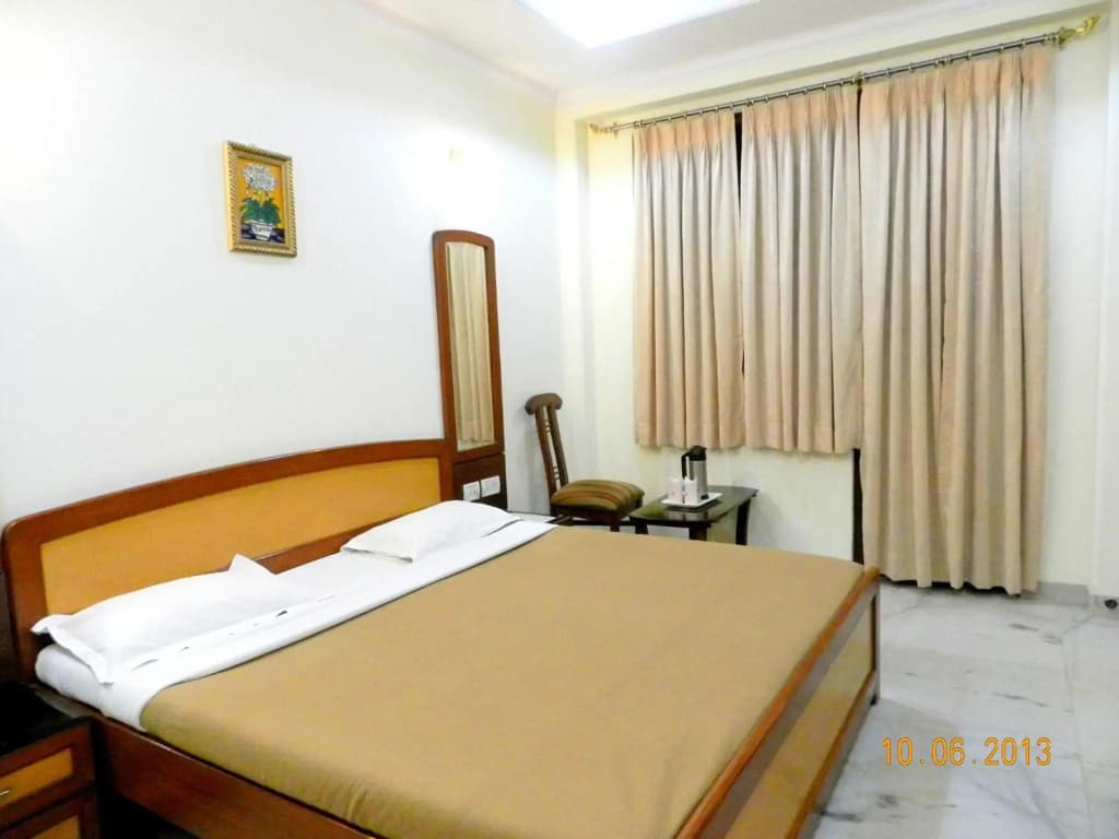 Hotel Tara Palace, Chandni Chowk - photo 17
