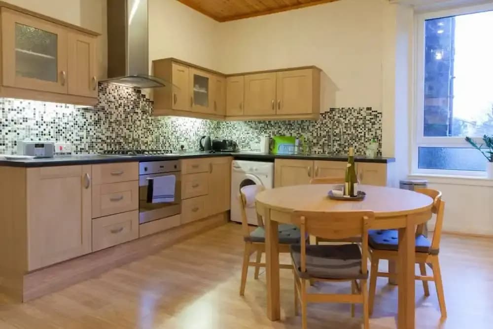 2 Bedroom Flat With Skyline Views - photo 10