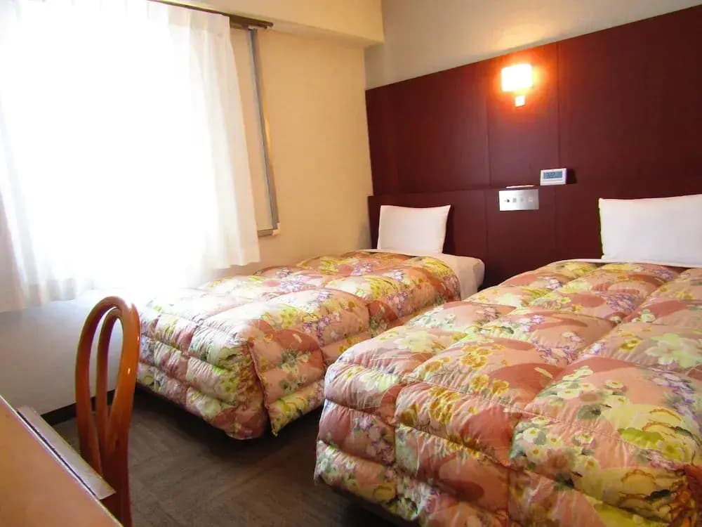 Hotel Oaks Shin-Osaka - photo 6