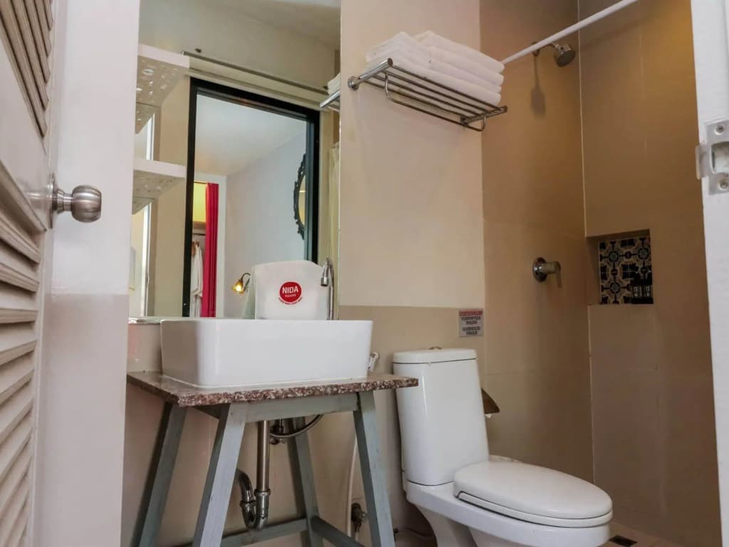 NIDA Rooms Patong Beach Bungalow - photo 9
