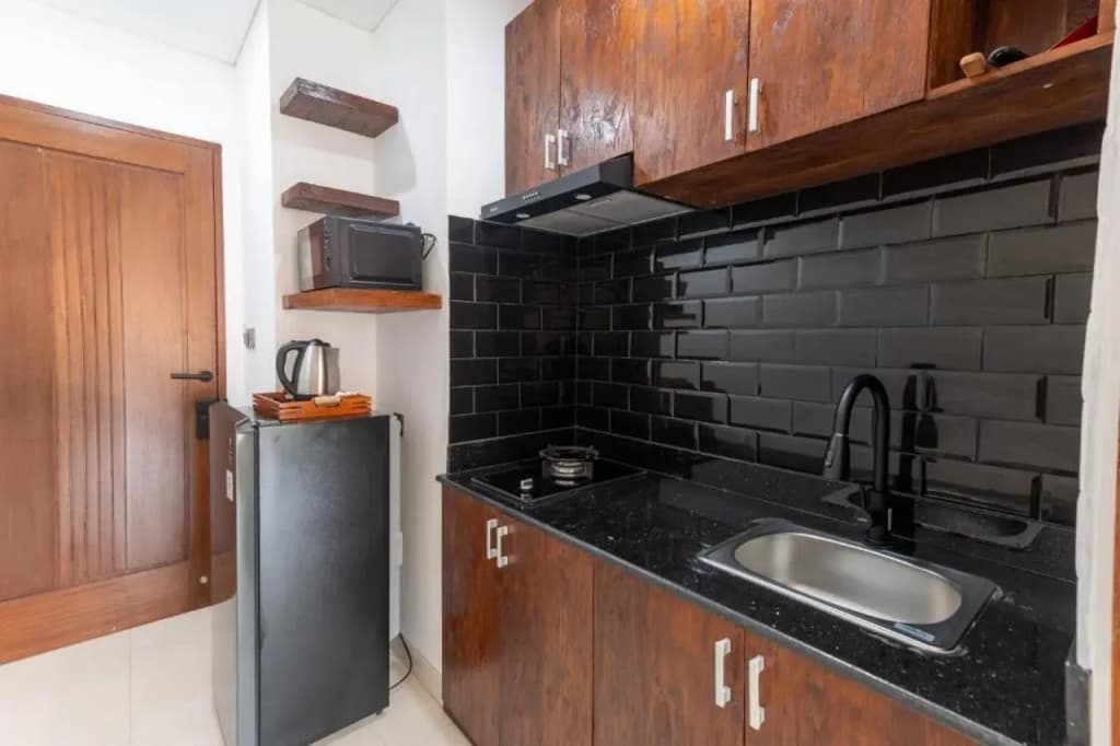 Griya Shanti Suites - photo 10