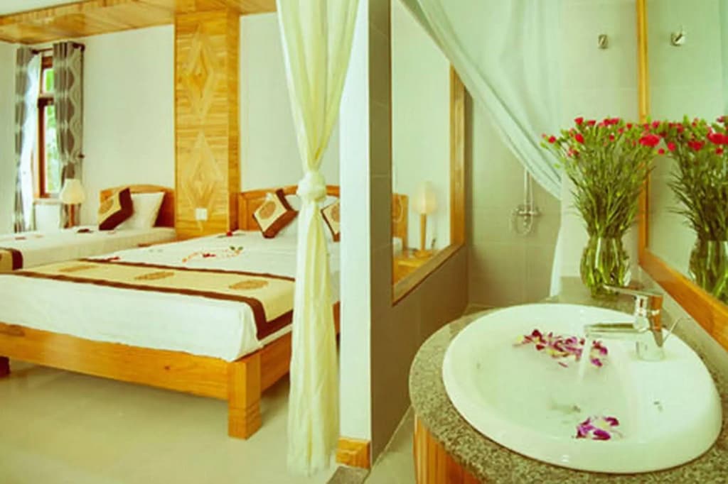 Riverside Plum Garden Homestay - photo 3