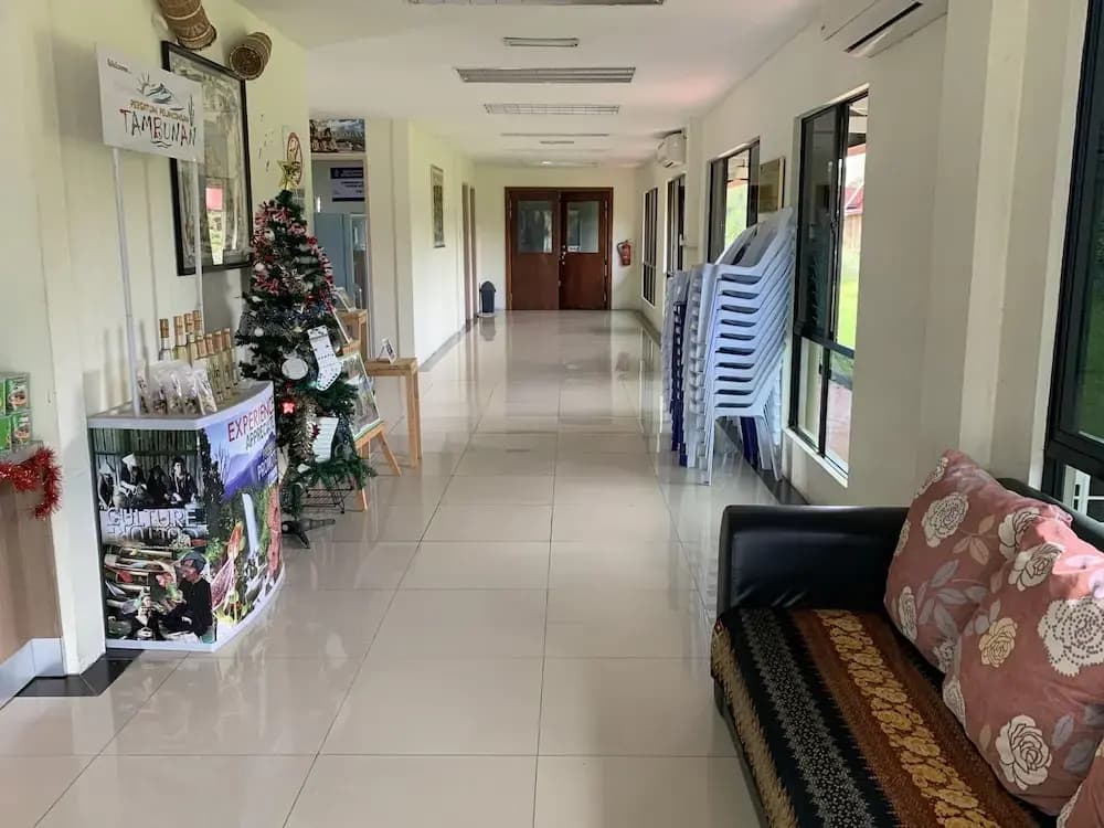 OYO 89988 Tambunan Rafflesia Hotel - photo 17