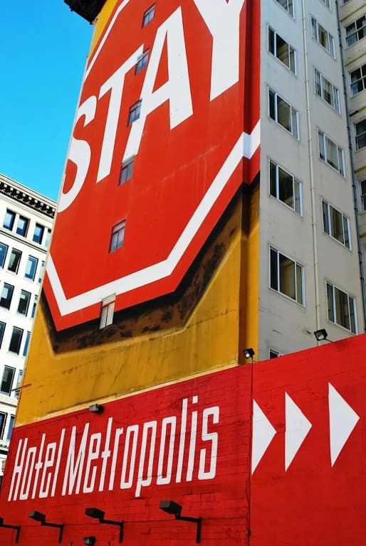 Hotel Metropolis - photo 1