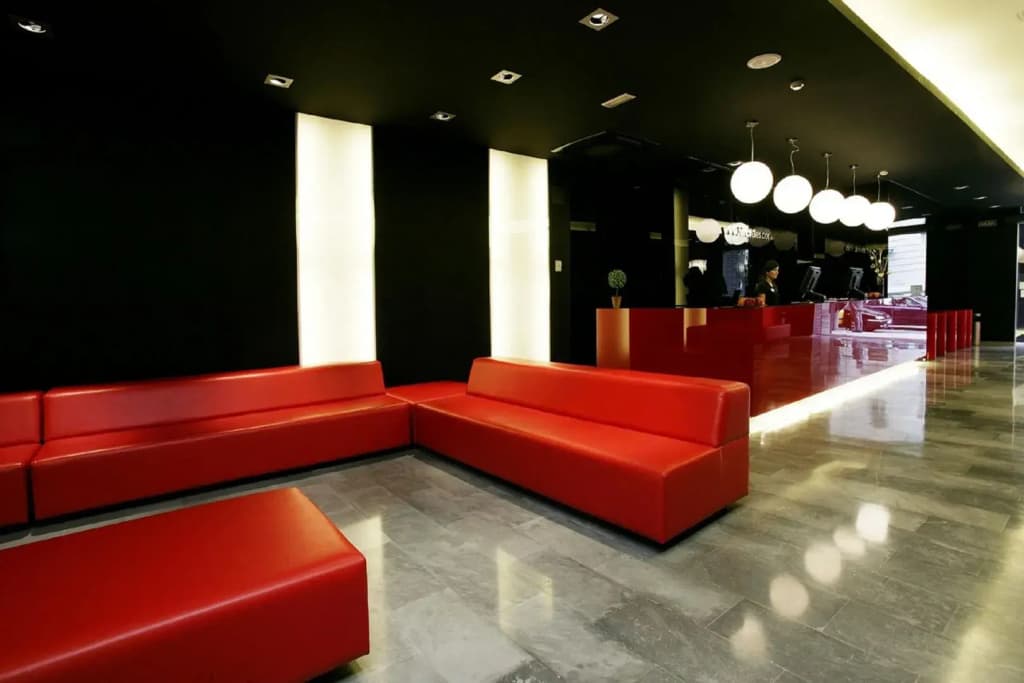Icon BCN - photo 2