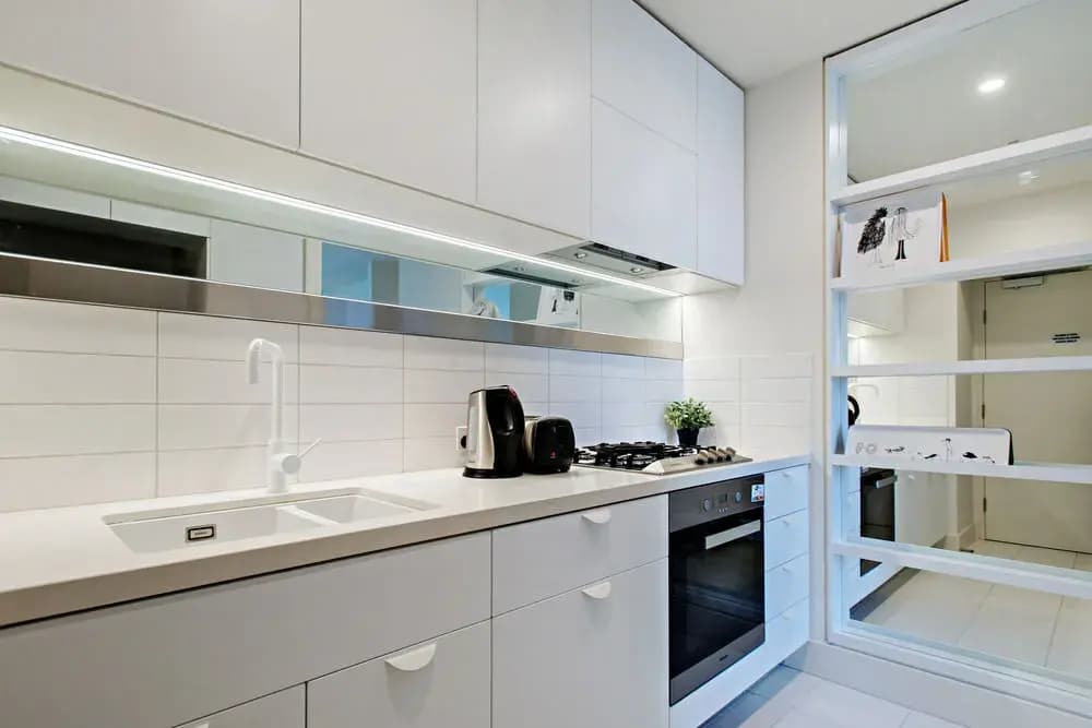 HM Apartment Melbourne - photo 17