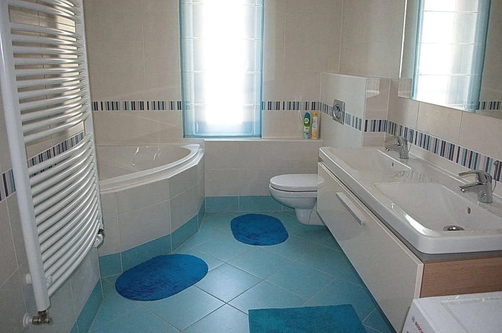 Bright spacious apartment - photo 7