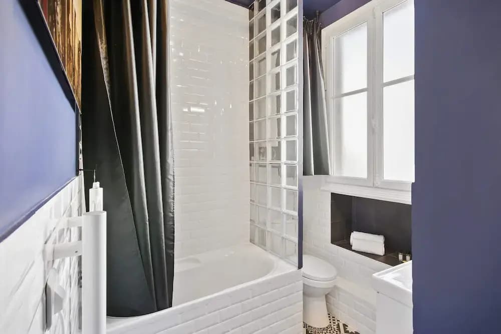 Cosy and Bright 1BR Flat Near Arc de Triomphe! - photo 7