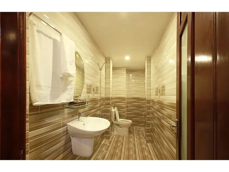 Thanh Nhan Hotel - photo 5