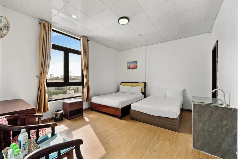 Kis Hotel & Apartment - photo 7