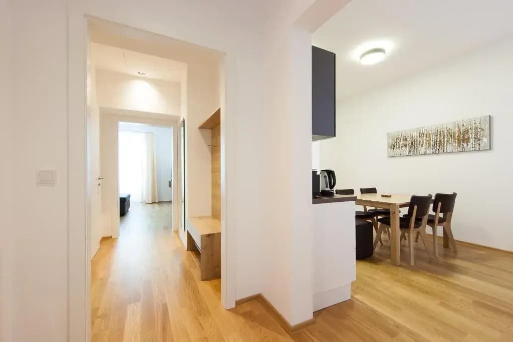 Nadland Apartment Wehlistrasse - photo 3
