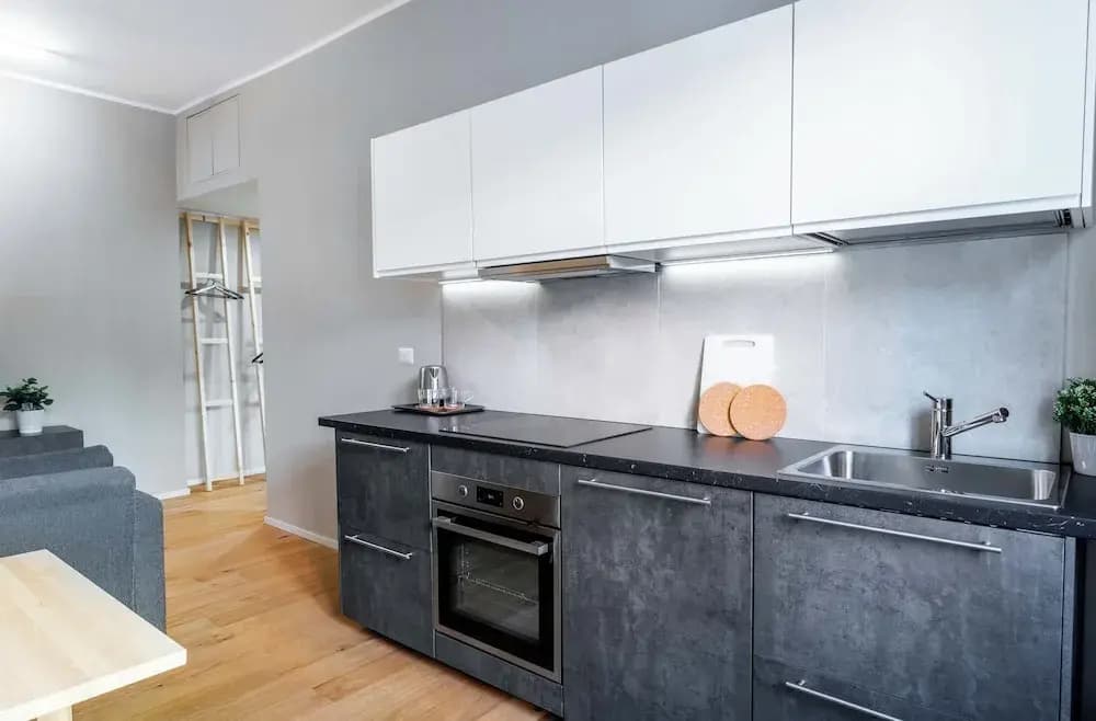 Charming flat with desk - photo 12