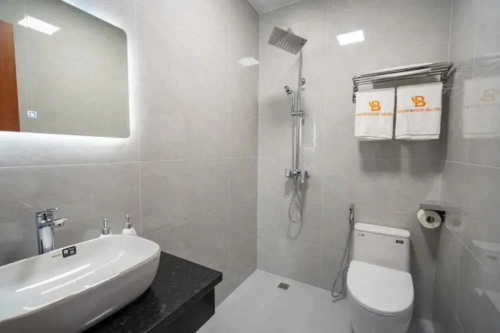 Agarwood Hotel - photo 9