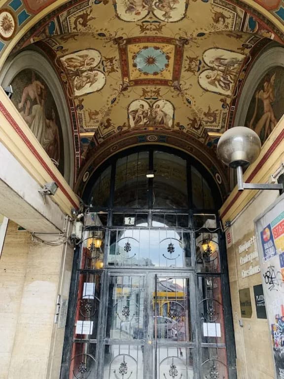 Budapest Three Cats Hostel - photo 17