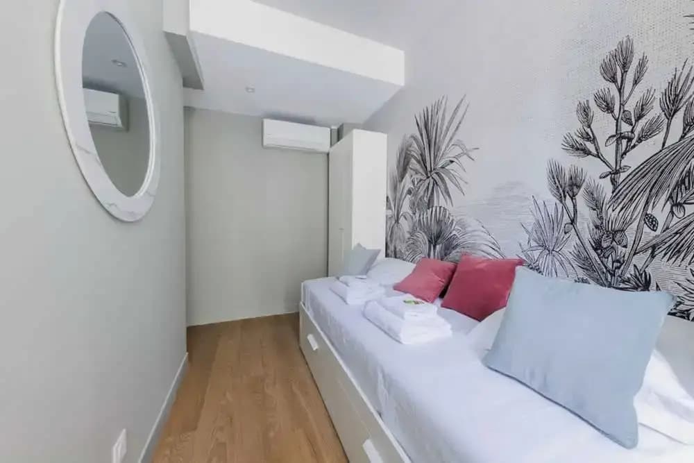 Chic Apartment - 2br/6p - Jardin du Luxembourg - photo 5