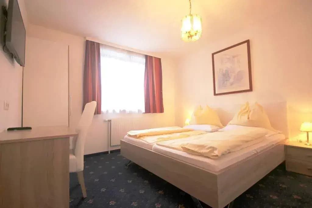 Hotel Altmann - photo 4
