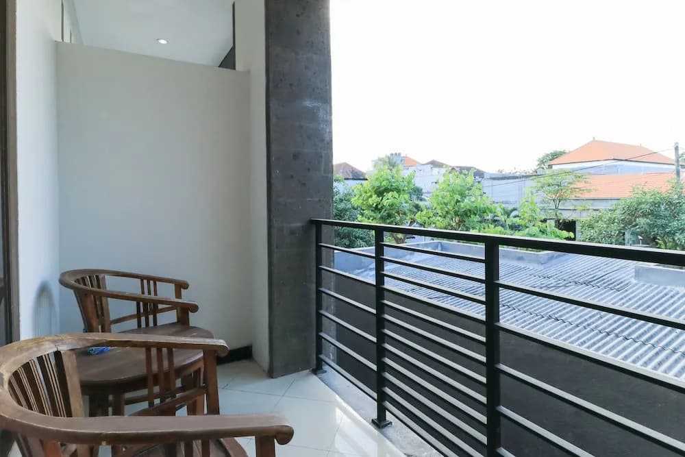 Hotel Warta Putra - photo 13