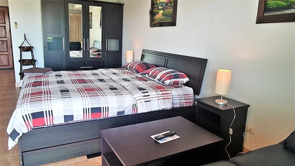 Large Studio Condo Jomtien - photo 4