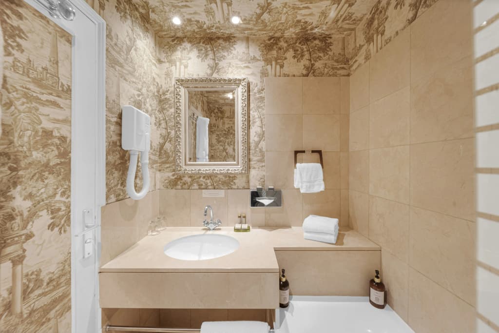 Hôtel de la Bretonnerie - photo 35