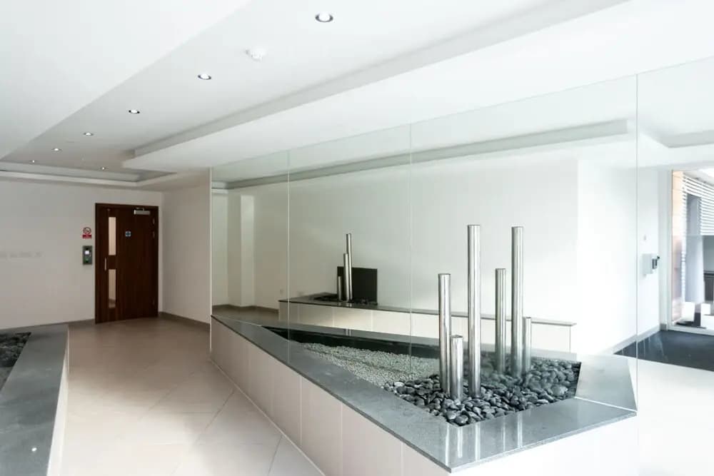 Luxury Apartment London Sleeps 4 - photo 18