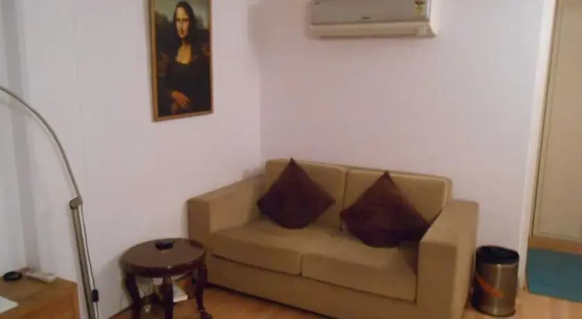 Trendy Bed & Breakfast - GK - photo 6