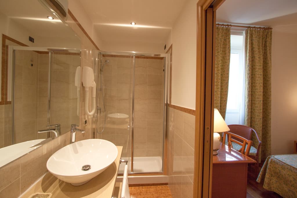 Laurentia Hotel - photo 14