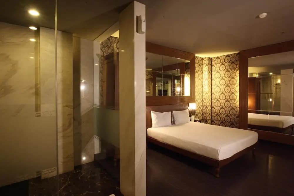 108 Hotel by HIM - photo 6