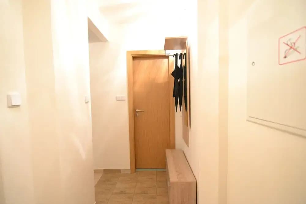 Apartment Hybernska - photo 12
