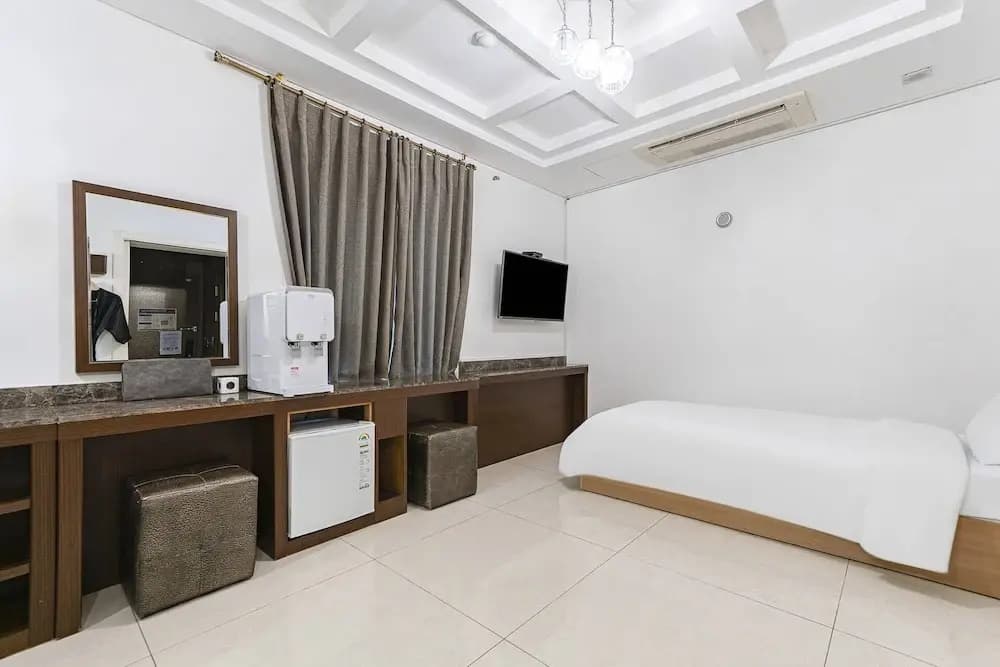 Ciel Hotel - photo 6