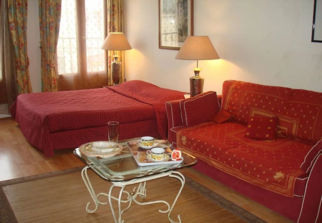 Studio Apartments rue de la Harpe - photo 4