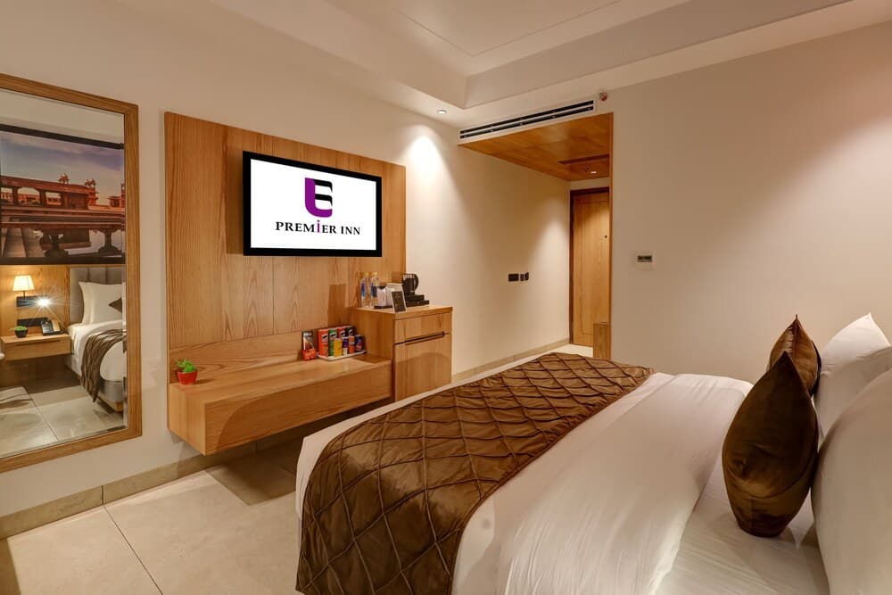 Hotel Premier Inn - photo 14