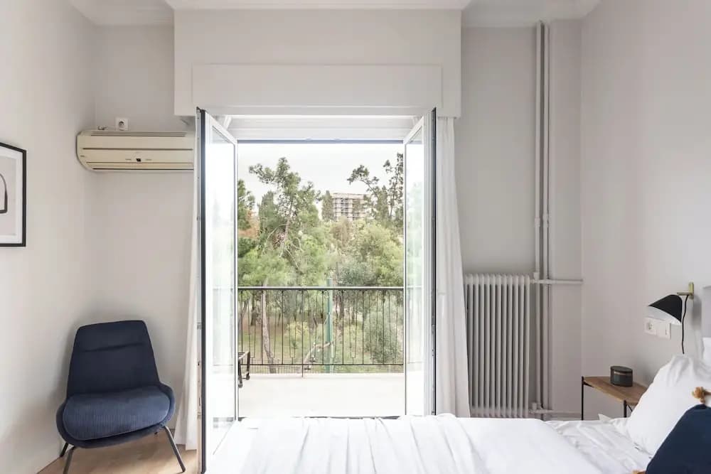 UPSTREET Zeus Temple View 2BD Apt Acropolis-Plaka - photo 7