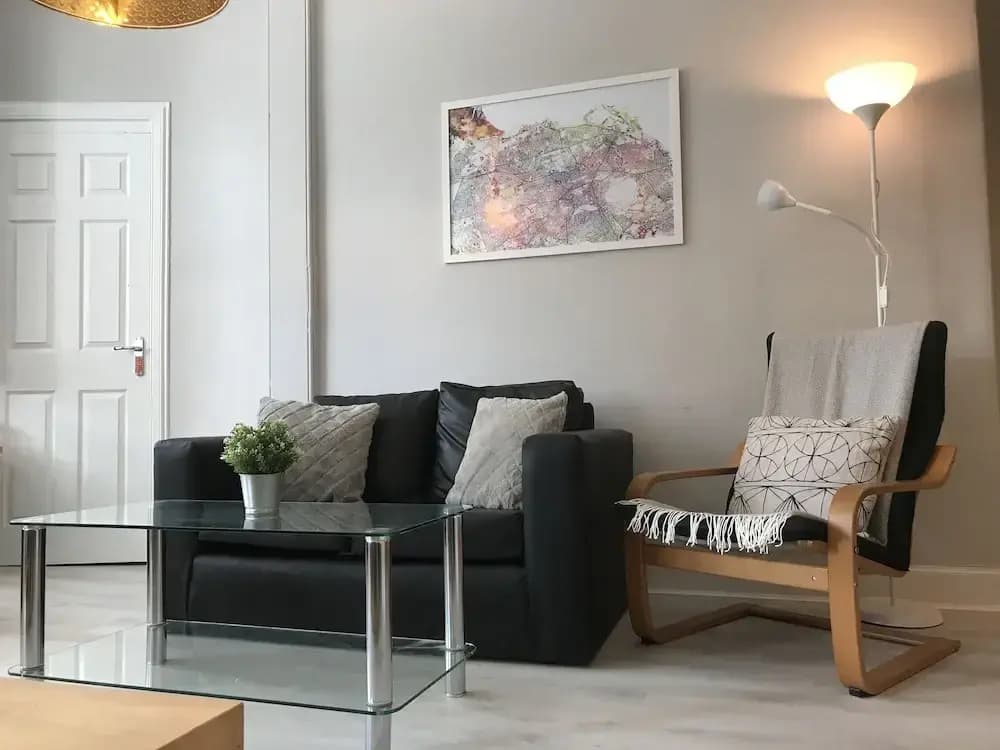 Easter Road Edinburgh Apartment - photo 8