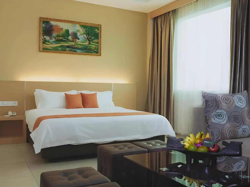 Paragon Lutong Hotel - photo 11