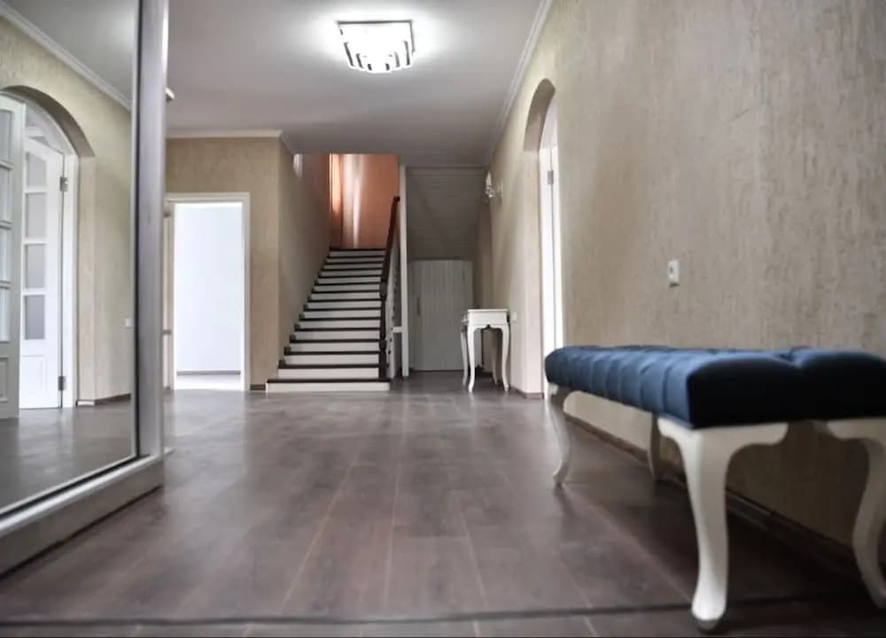Lari - photo 11